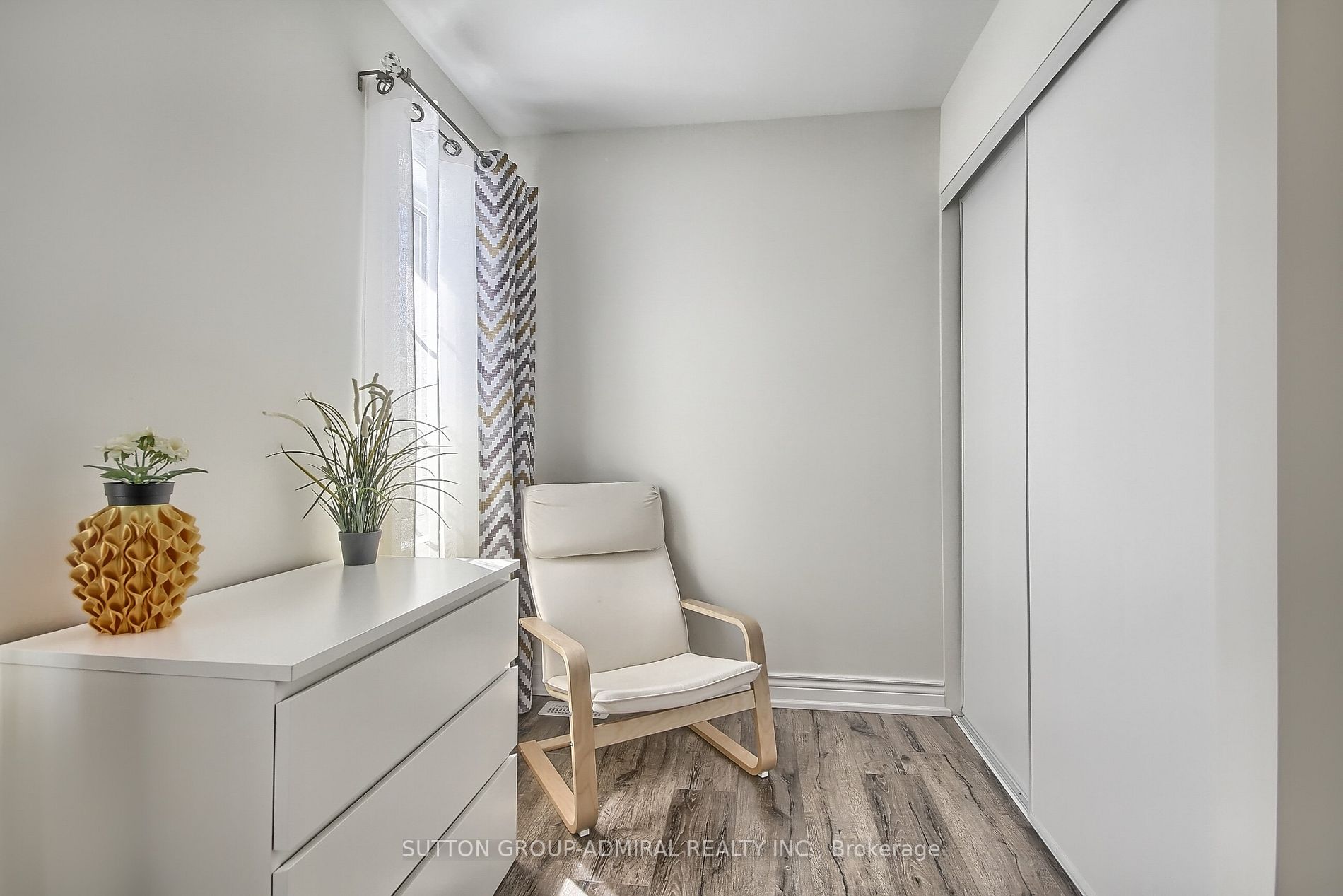 159 Muirfield Dr