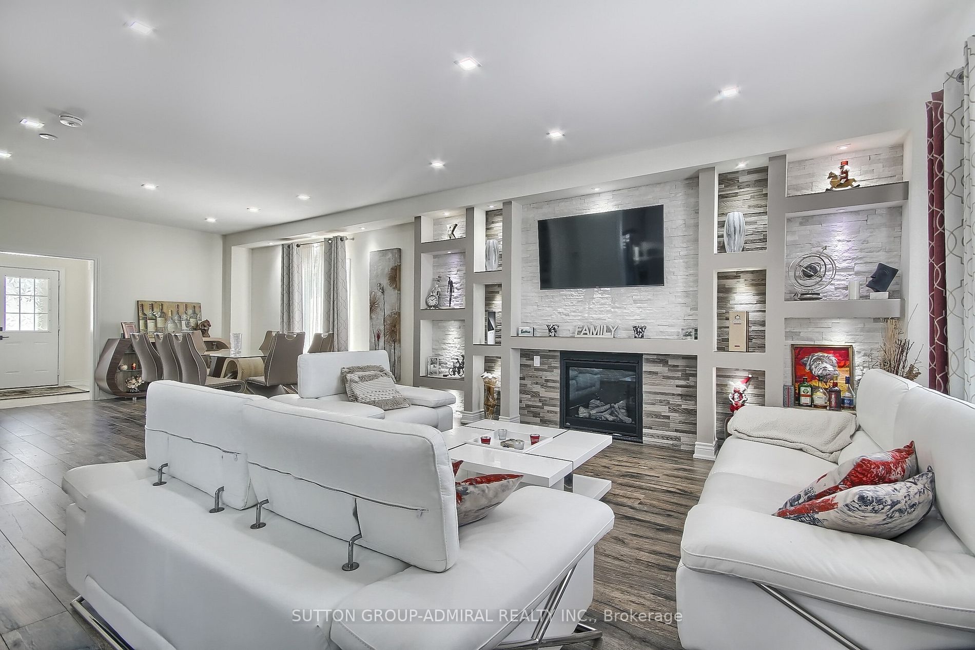 159 Muirfield Dr