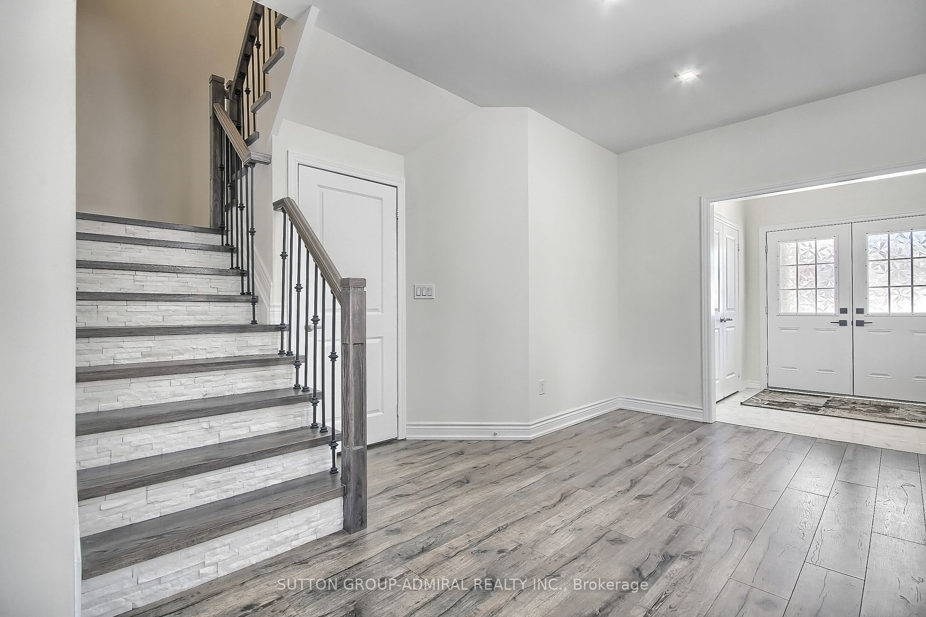 159 Muirfield Dr