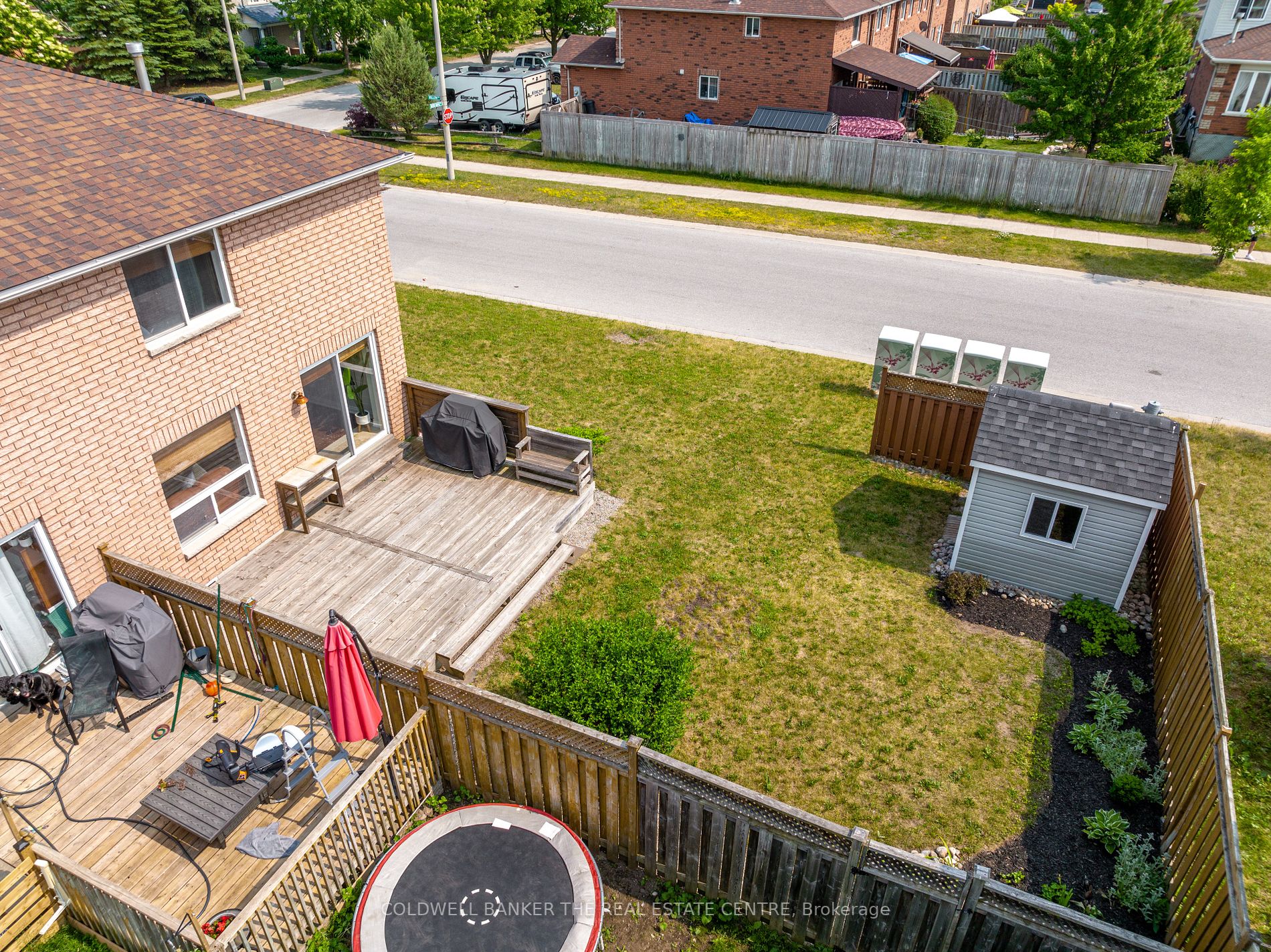 20 Silver Maple Crescent