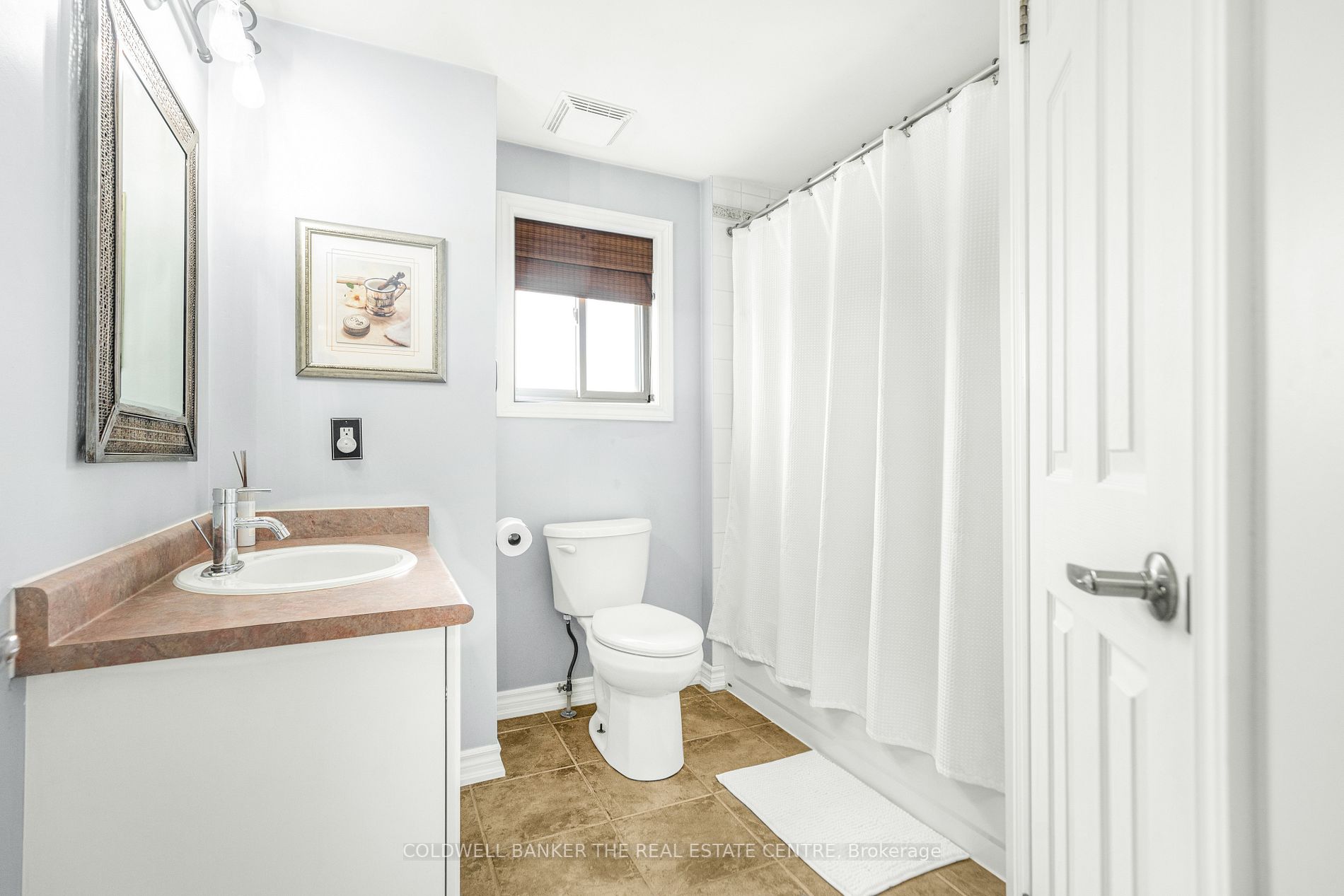 20 Silver Maple Crescent