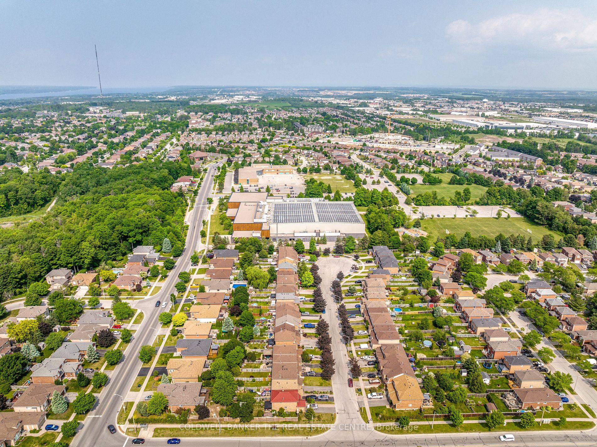 20 Silver Maple Crescent