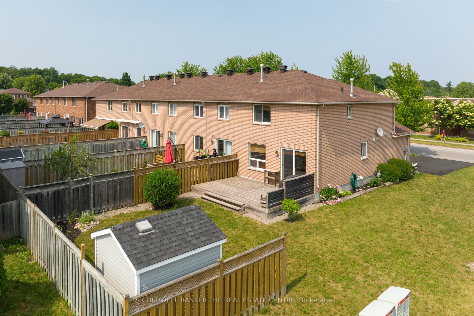 20 Silver Maple Crescent