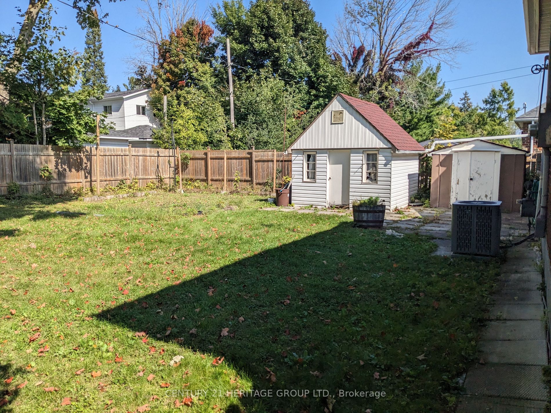 35 Argyle Ave