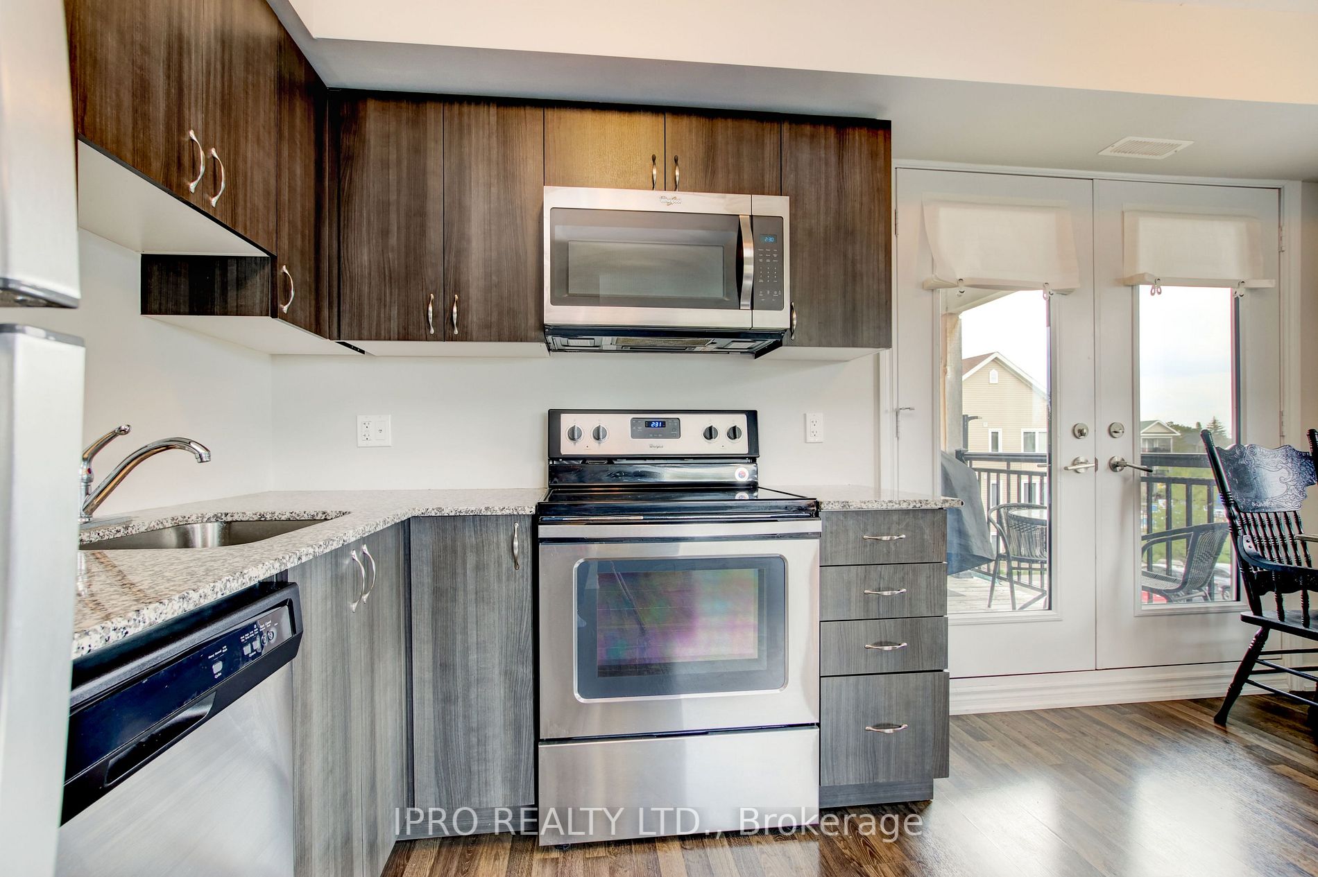 6 Anchorage Cres, #308