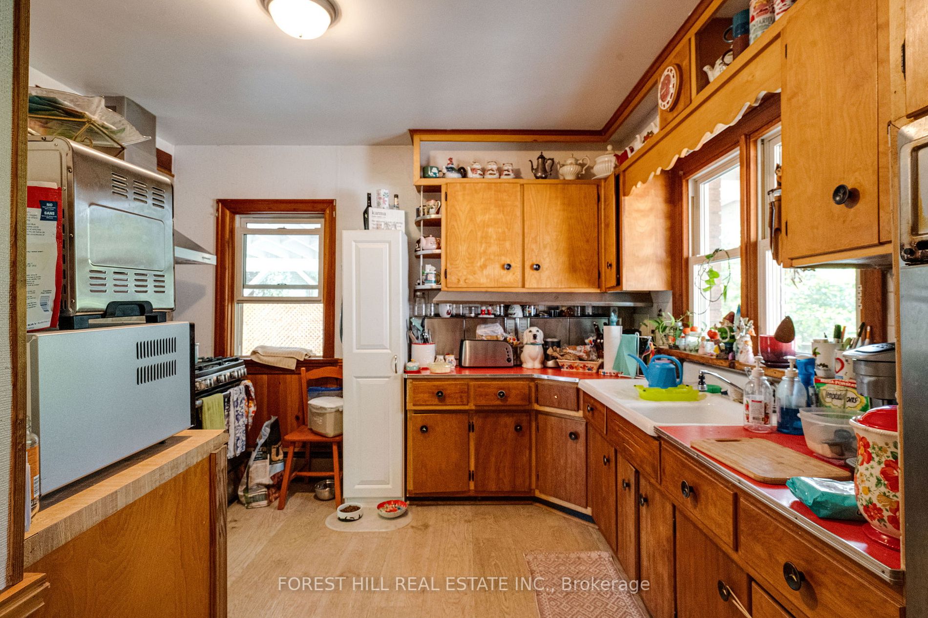 480 Ste Marie St
