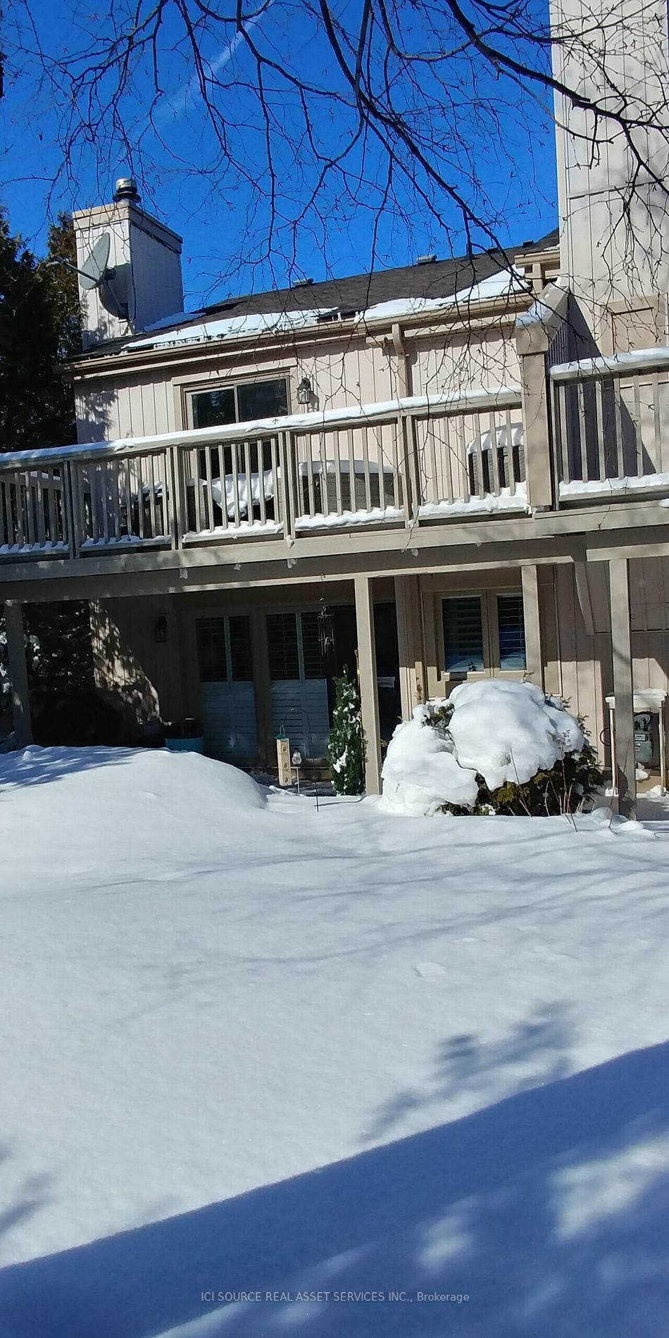 493 Oxbow Cres, #3