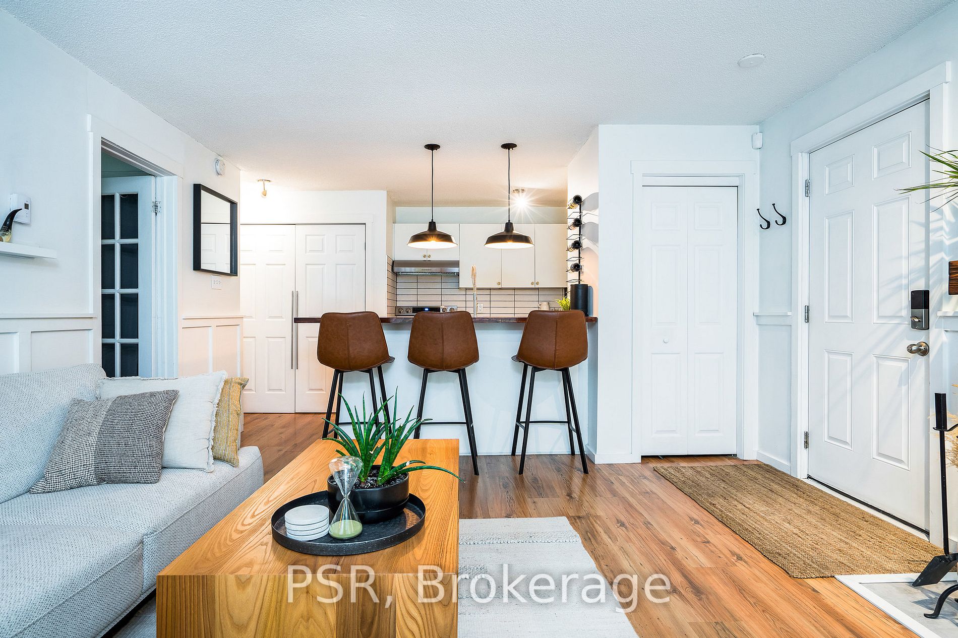27 Dawson Dr, #130