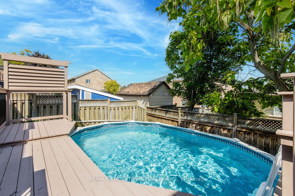 21 Brookfield Cres