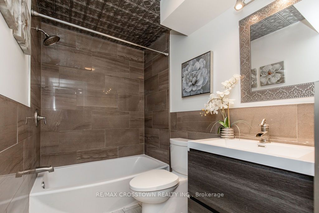 21 Brookfield Cres