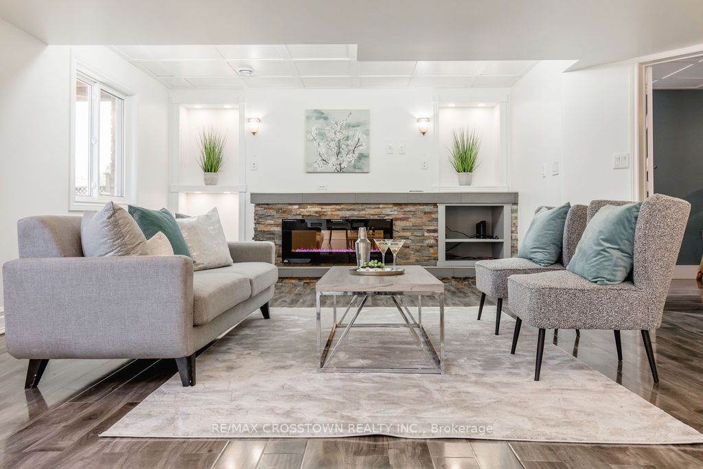 21 Brookfield Cres