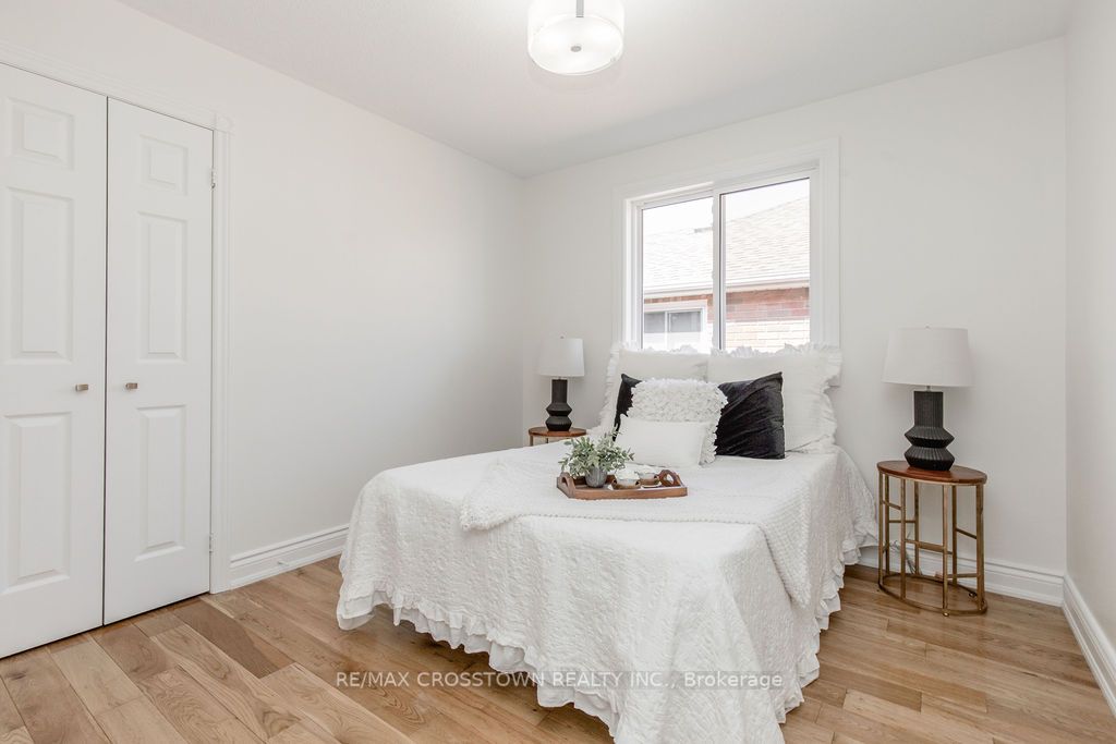 21 Brookfield Cres
