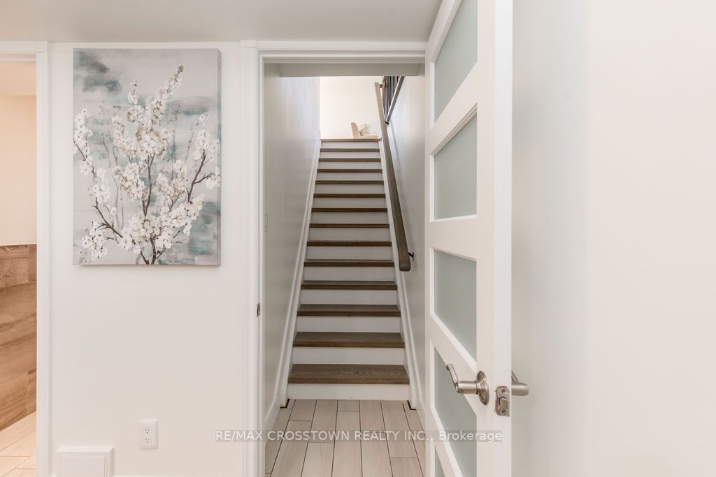 21 Brookfield Cres