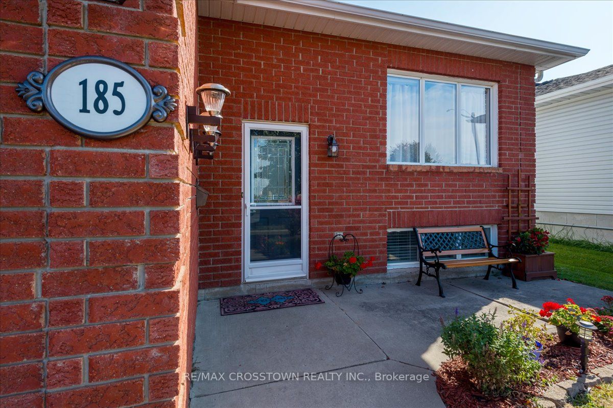 185 Marsellus Dr