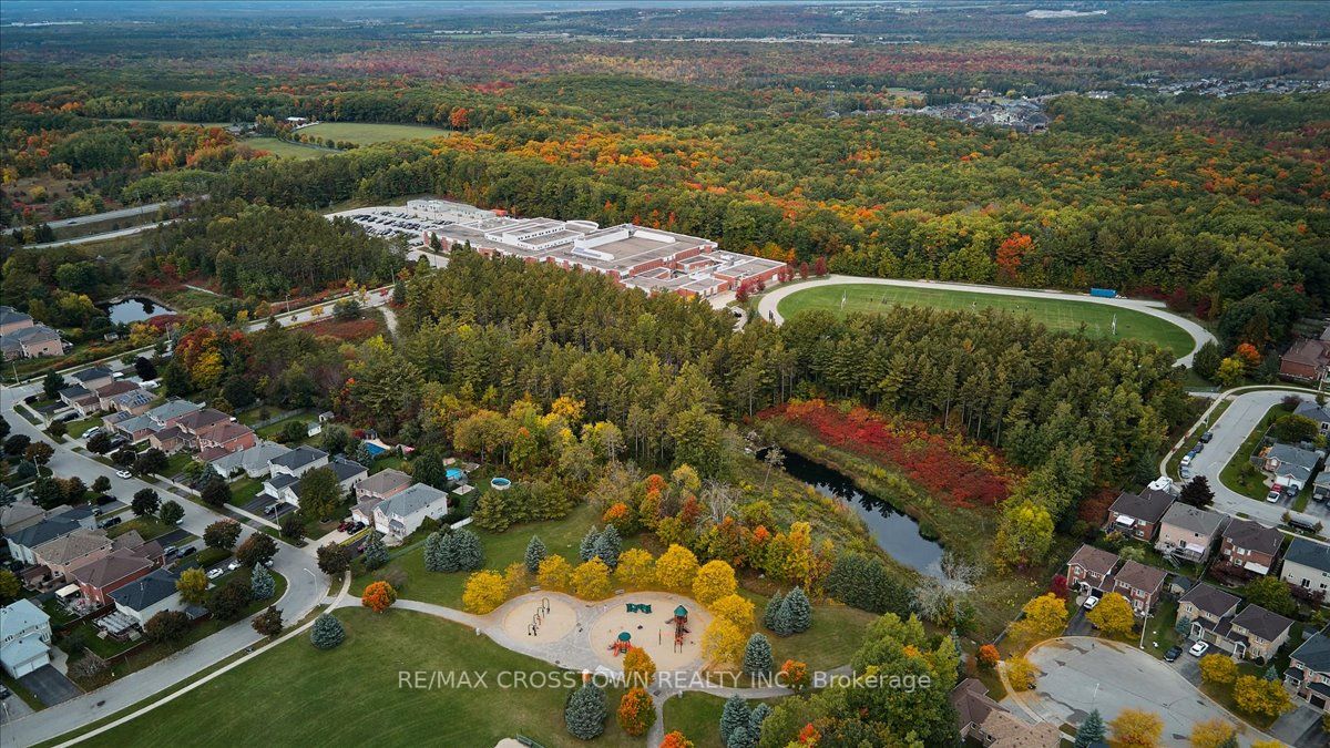 185 Marsellus Dr
