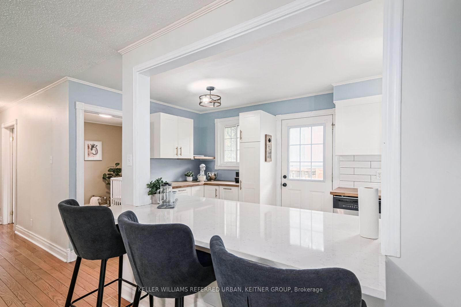 62 Courtice Cres