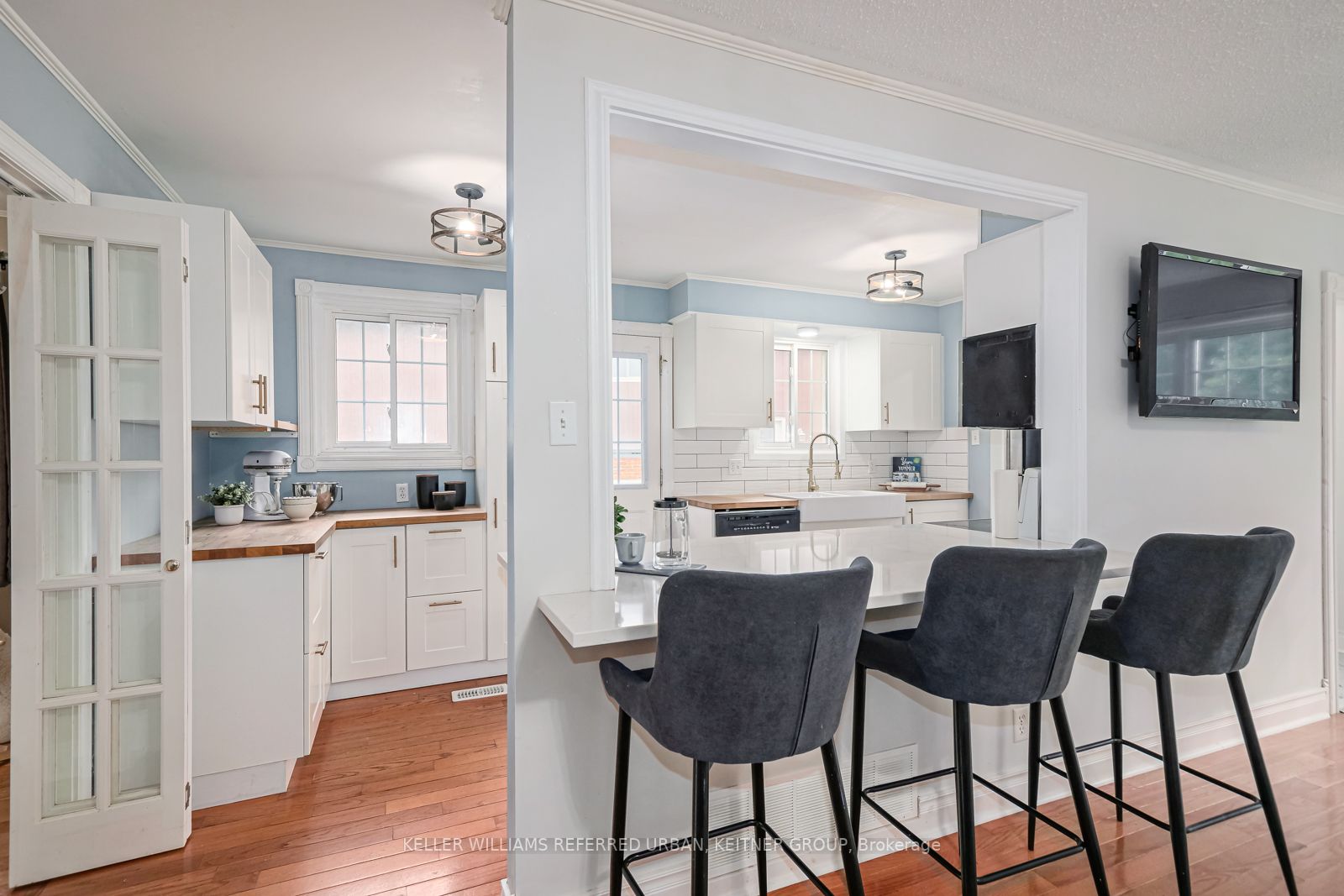 62 Courtice Cres