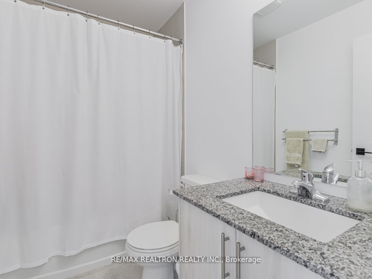 113 Fairlane Ave
