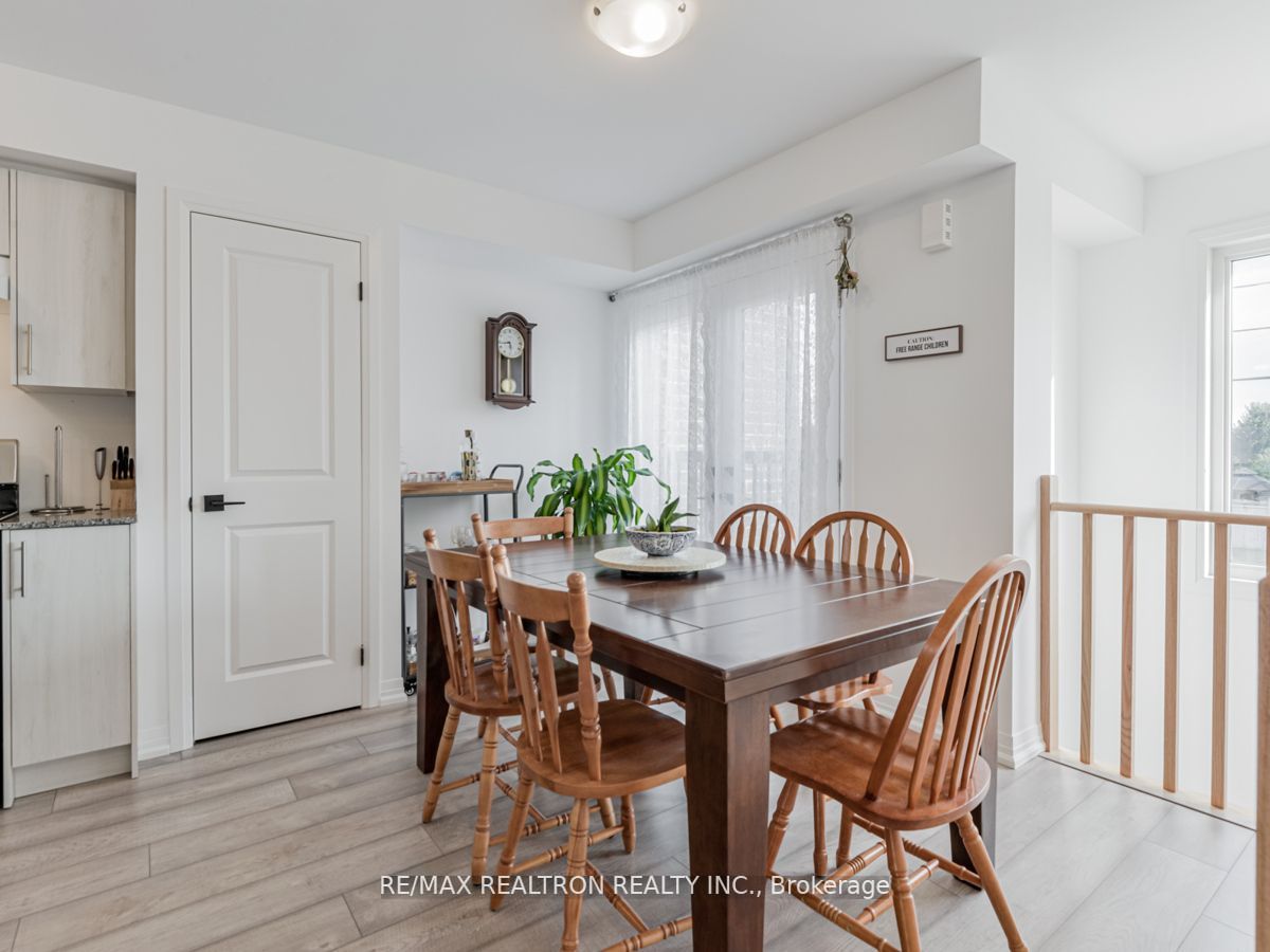 113 Fairlane Ave