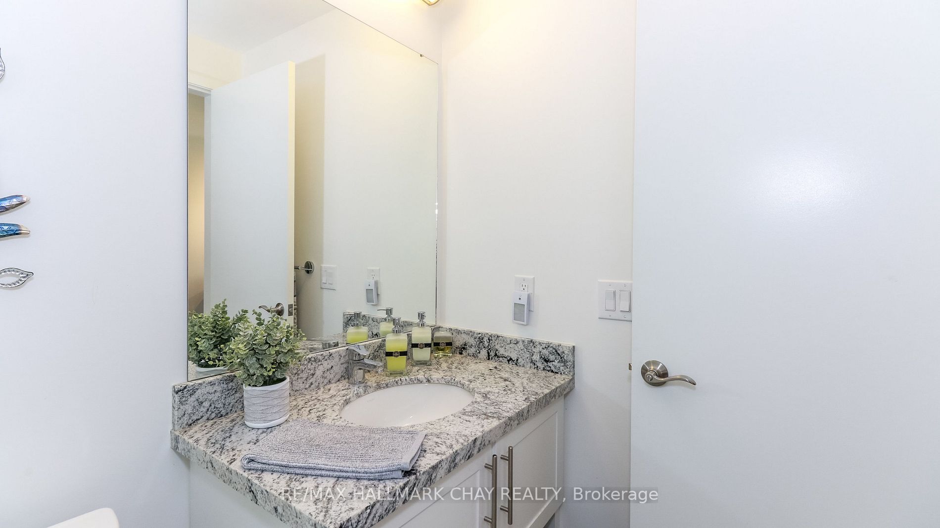 40 Horseshoe Blvd, #310