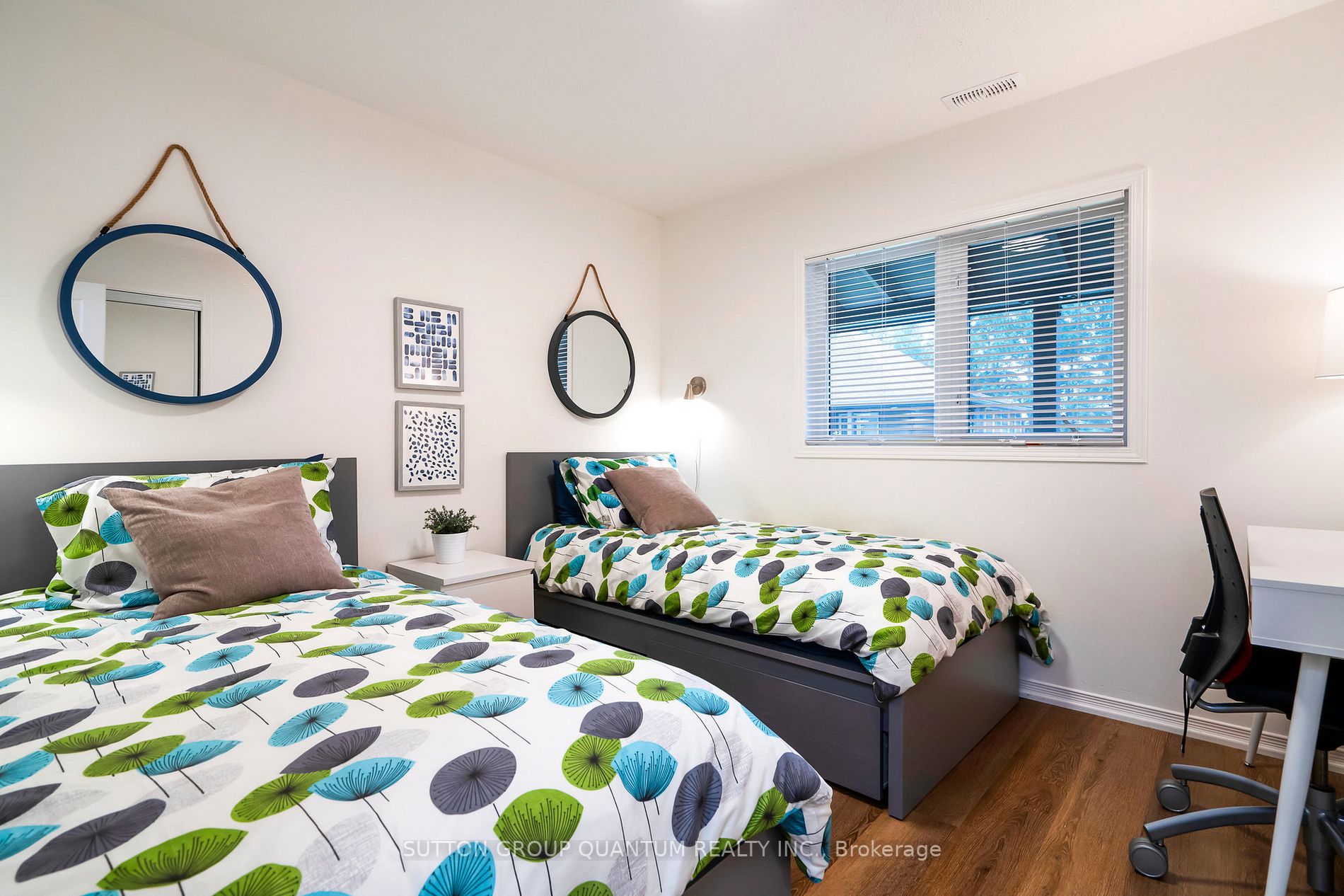 336 Mariners Way, #7