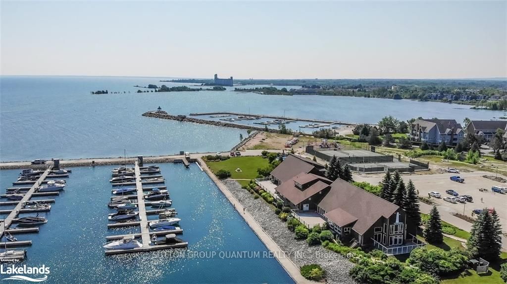 336 Mariners Way, #7