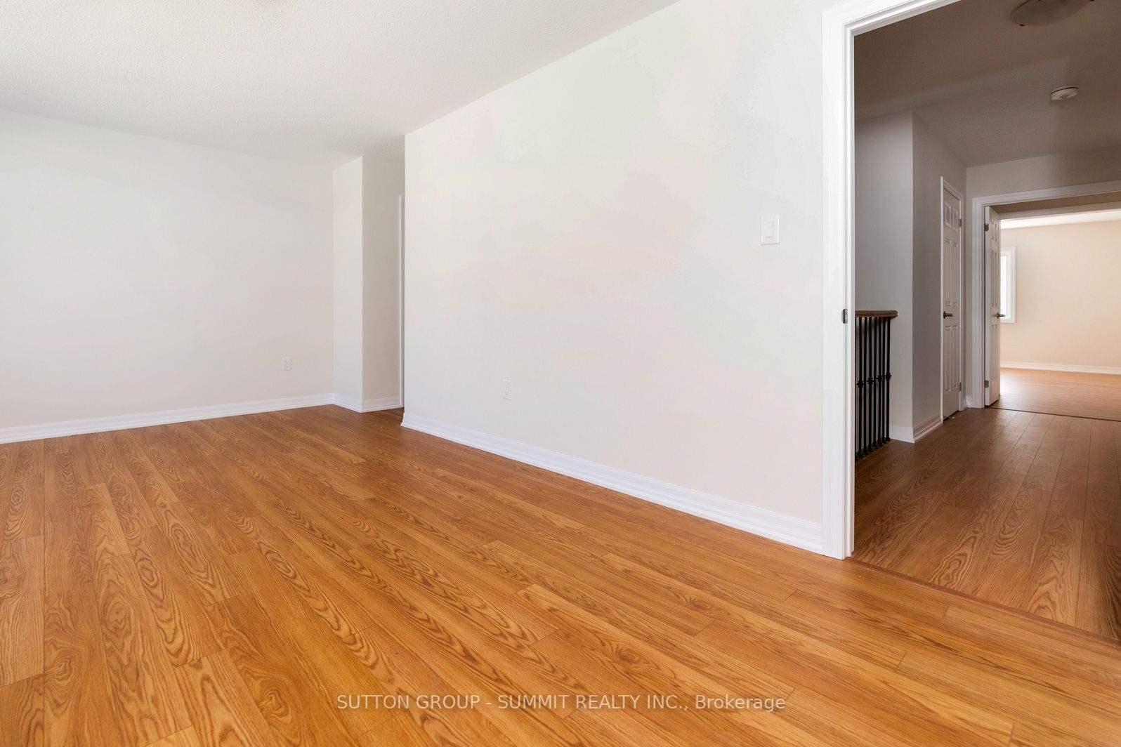 242 Warden St