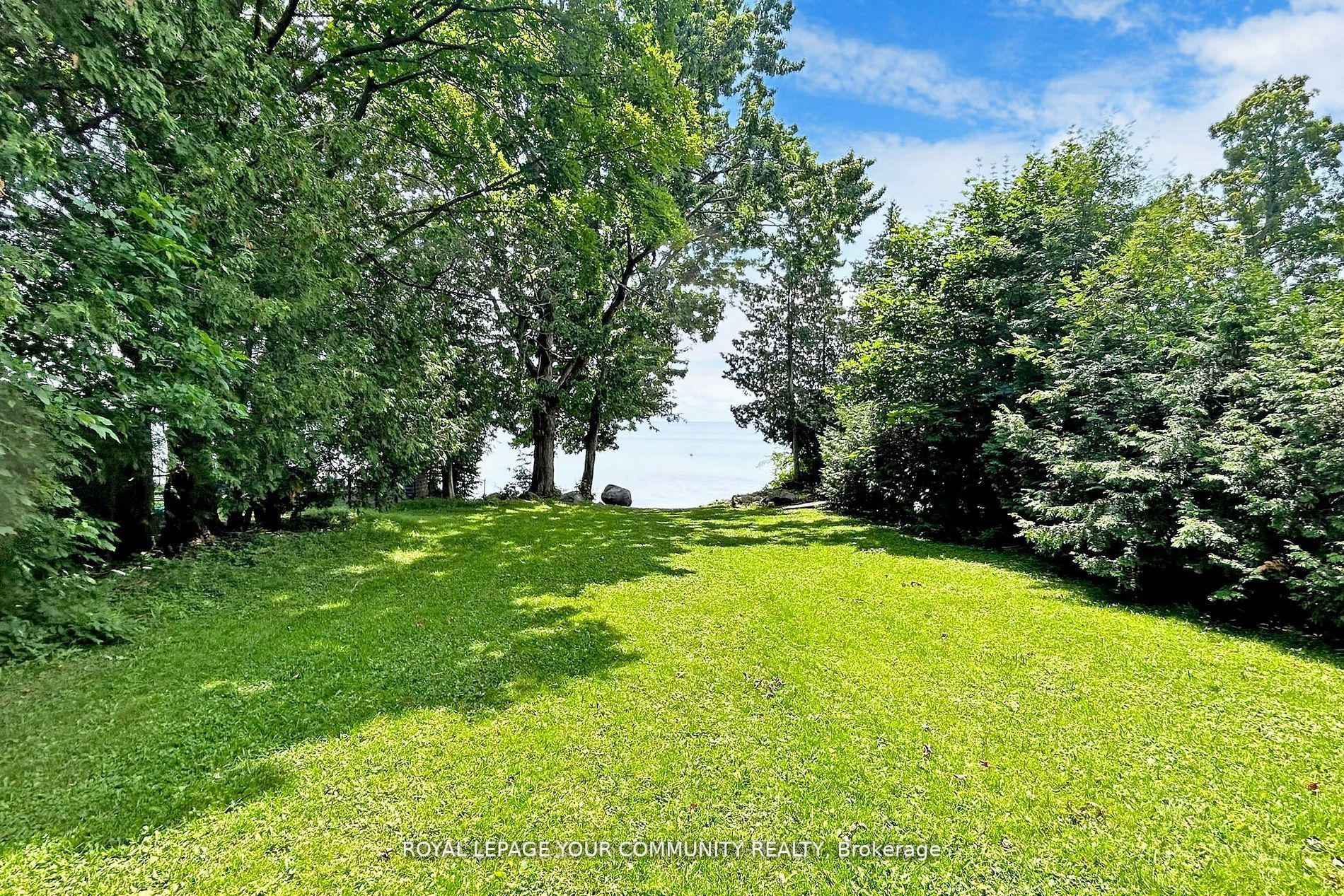 859 Lakeshore Rd E
