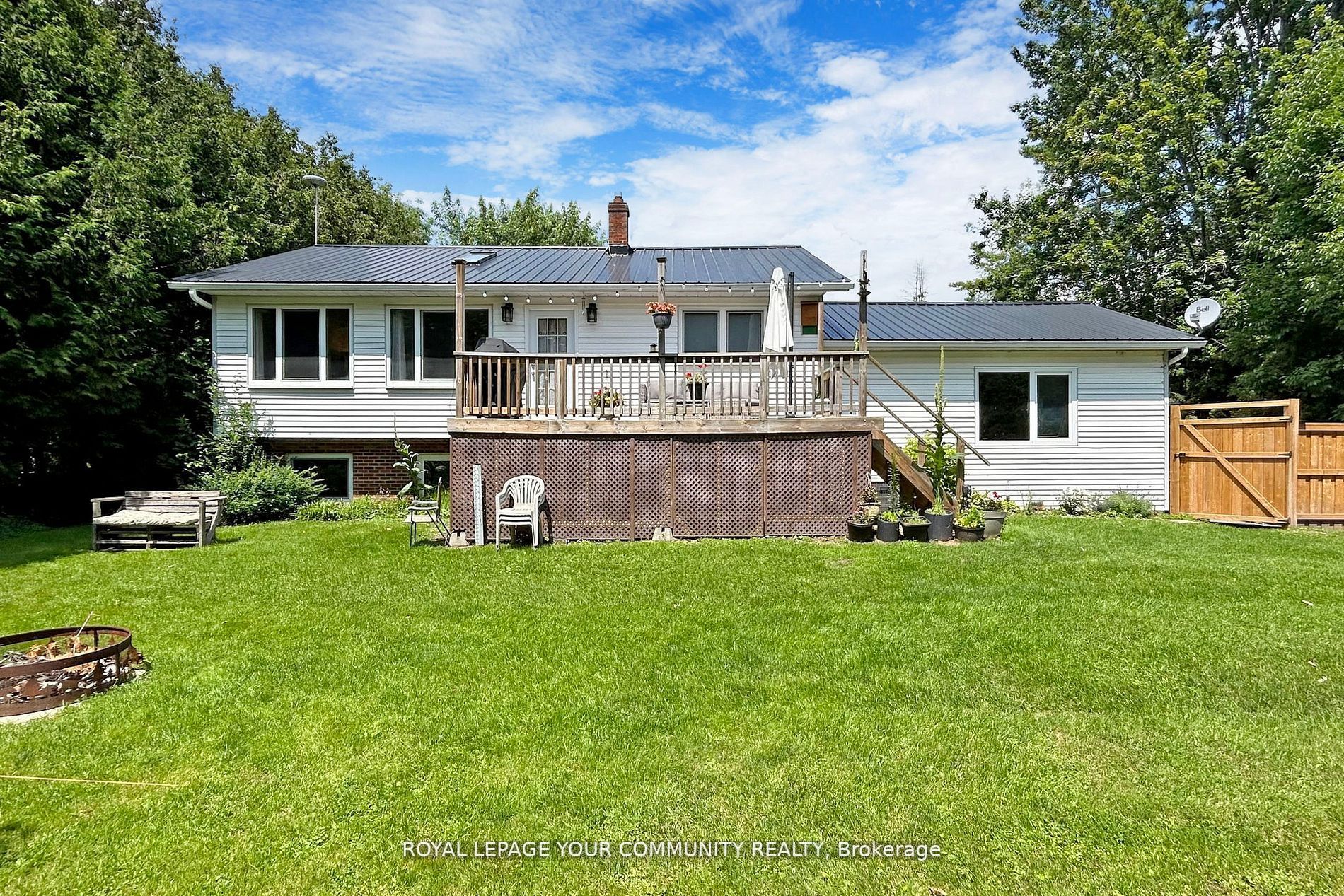 859 Lakeshore Rd E