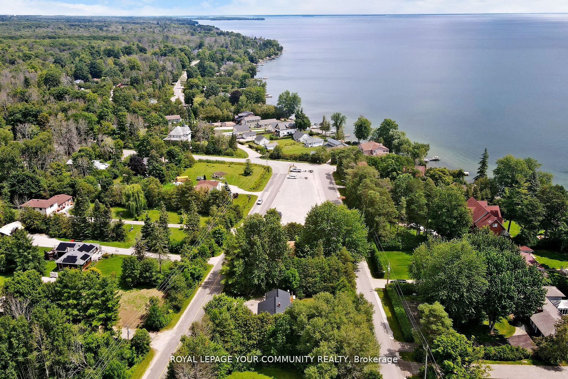 859 Lakeshore Rd E