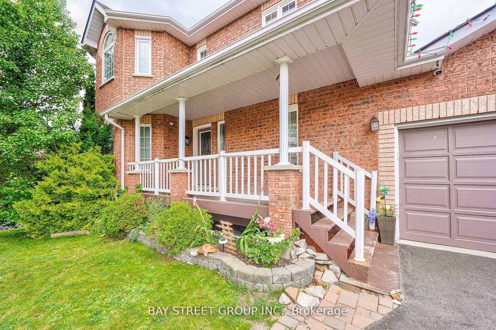 41 Watson Dr