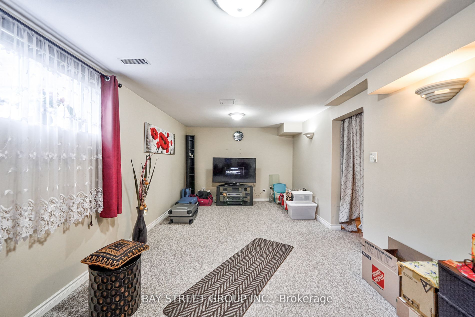 41 Watson Dr
