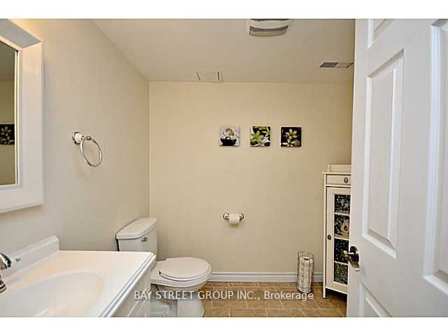 41 Watson Dr
