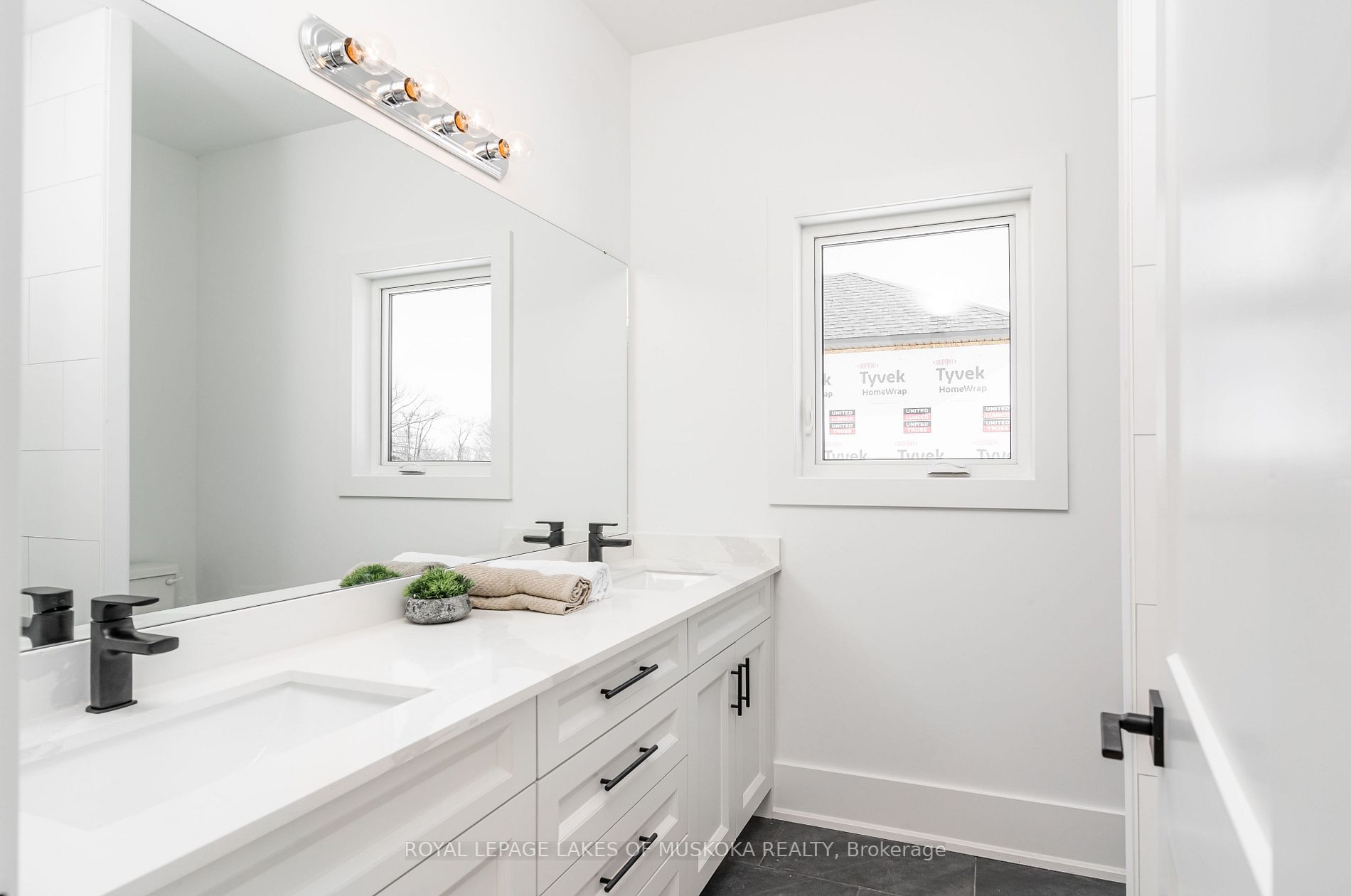 3 Meadow Acre