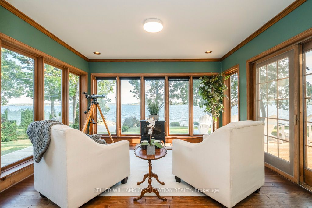 336 Glenbrook Dr
