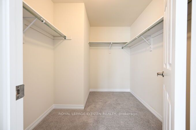 226 Warden St