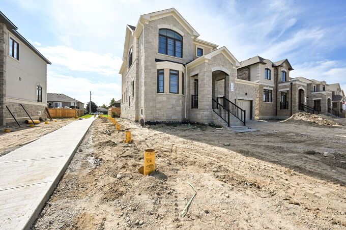 226 Warden St