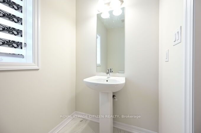 226 Warden St