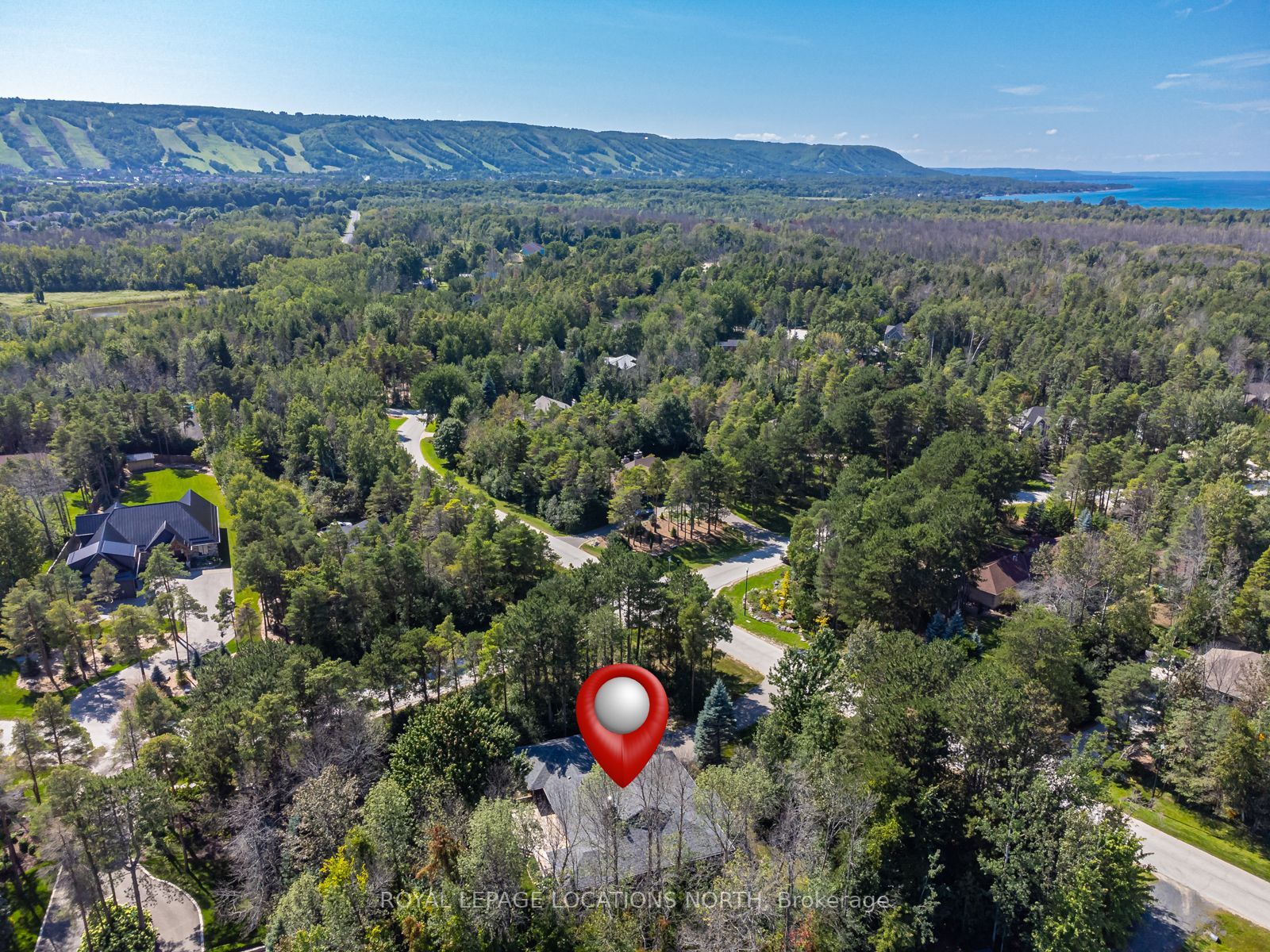 15 Forest Dr