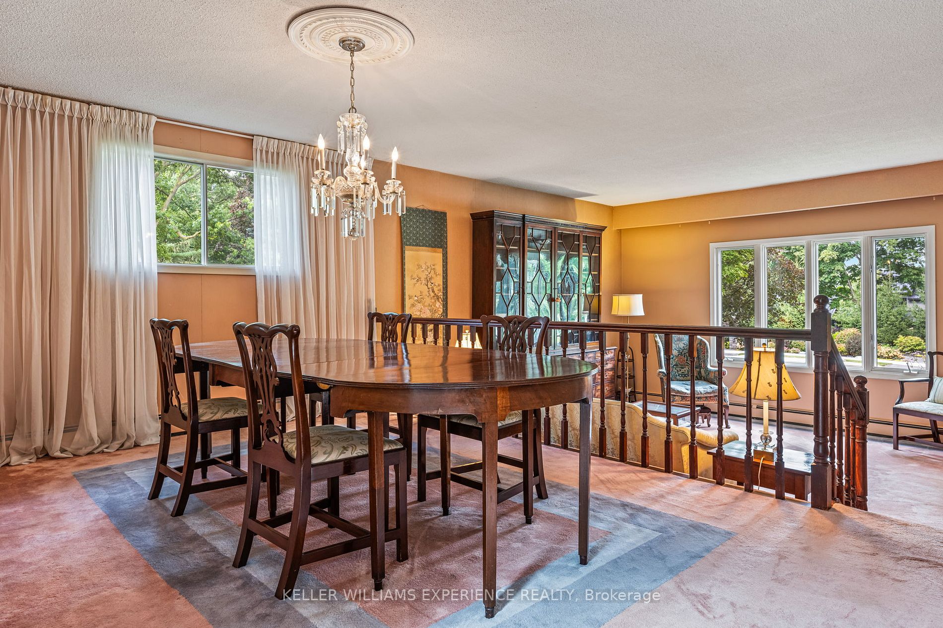 13 Royal Oak Dr