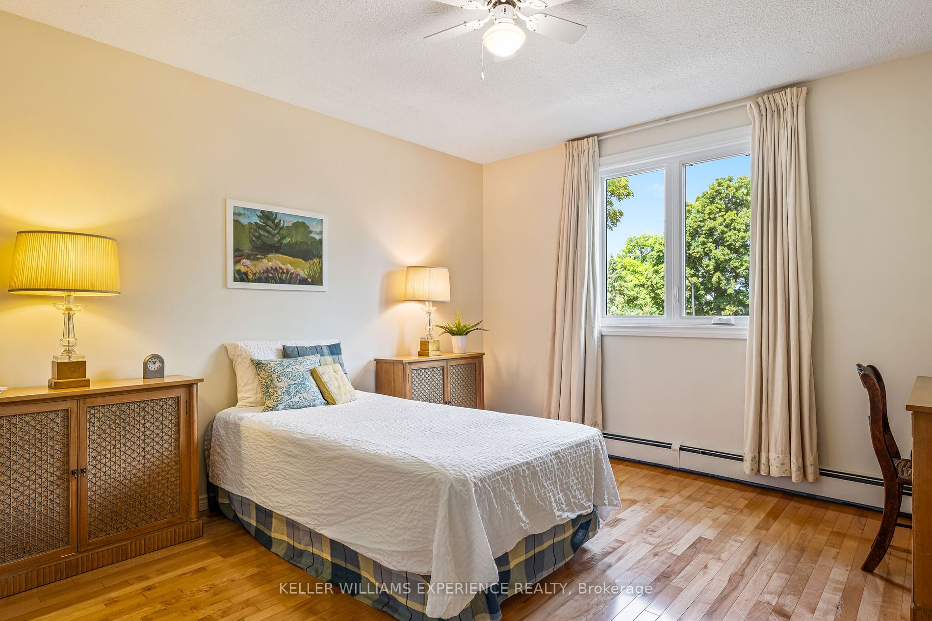 13 Royal Oak Dr