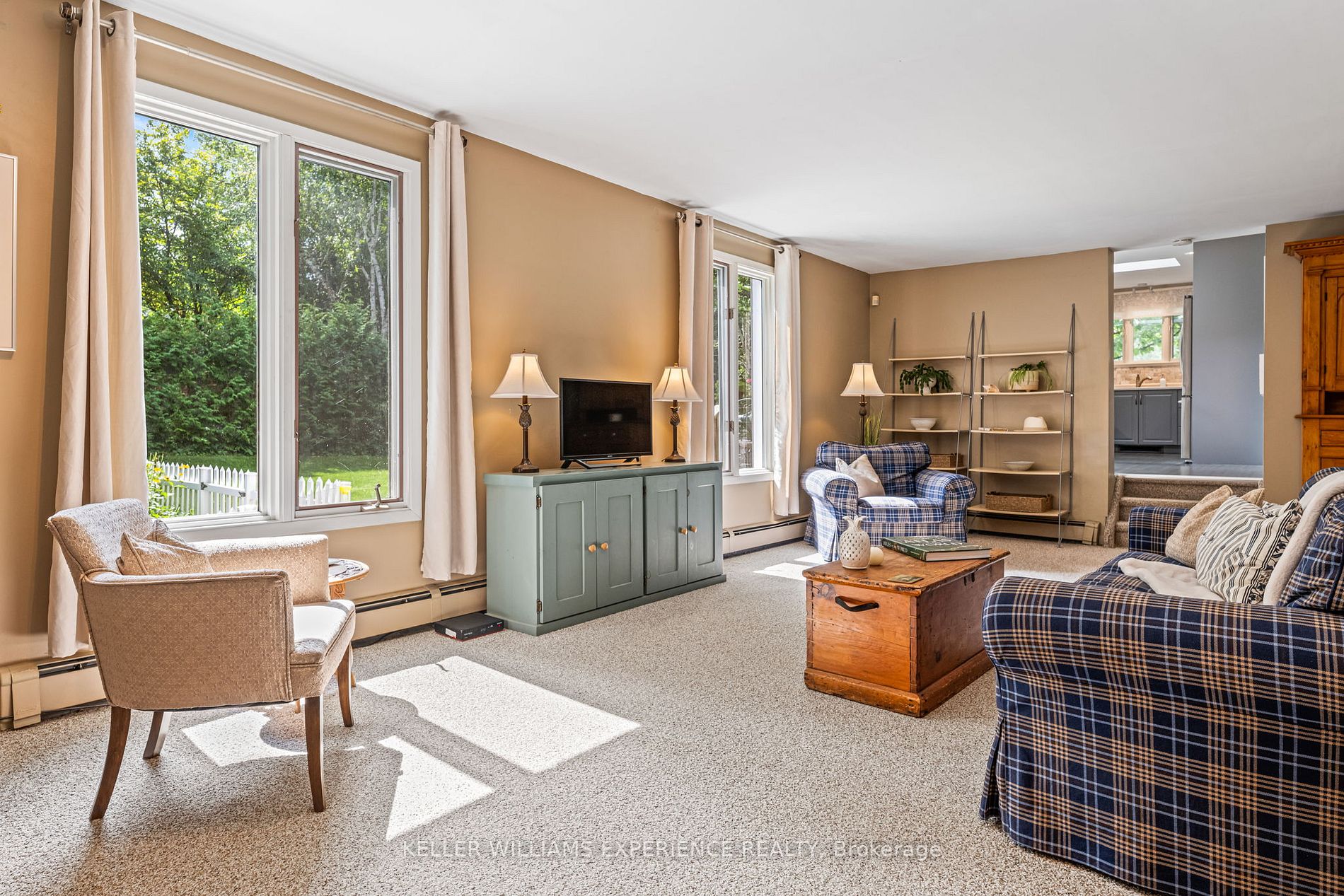 13 Royal Oak Dr