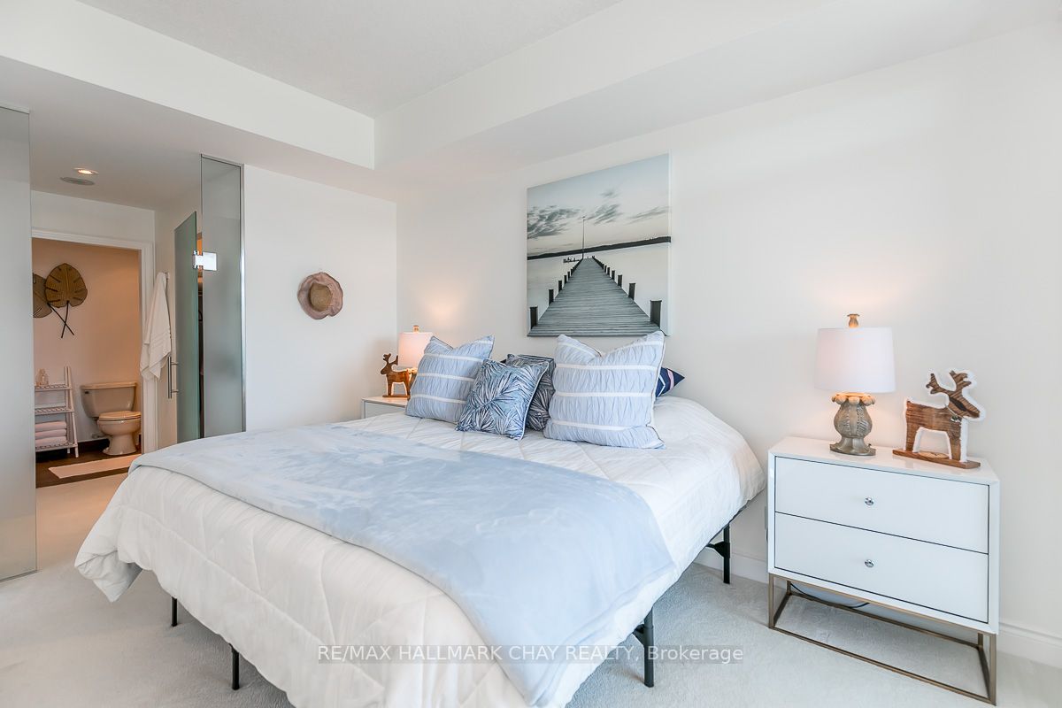 37 Ellen St, #1201