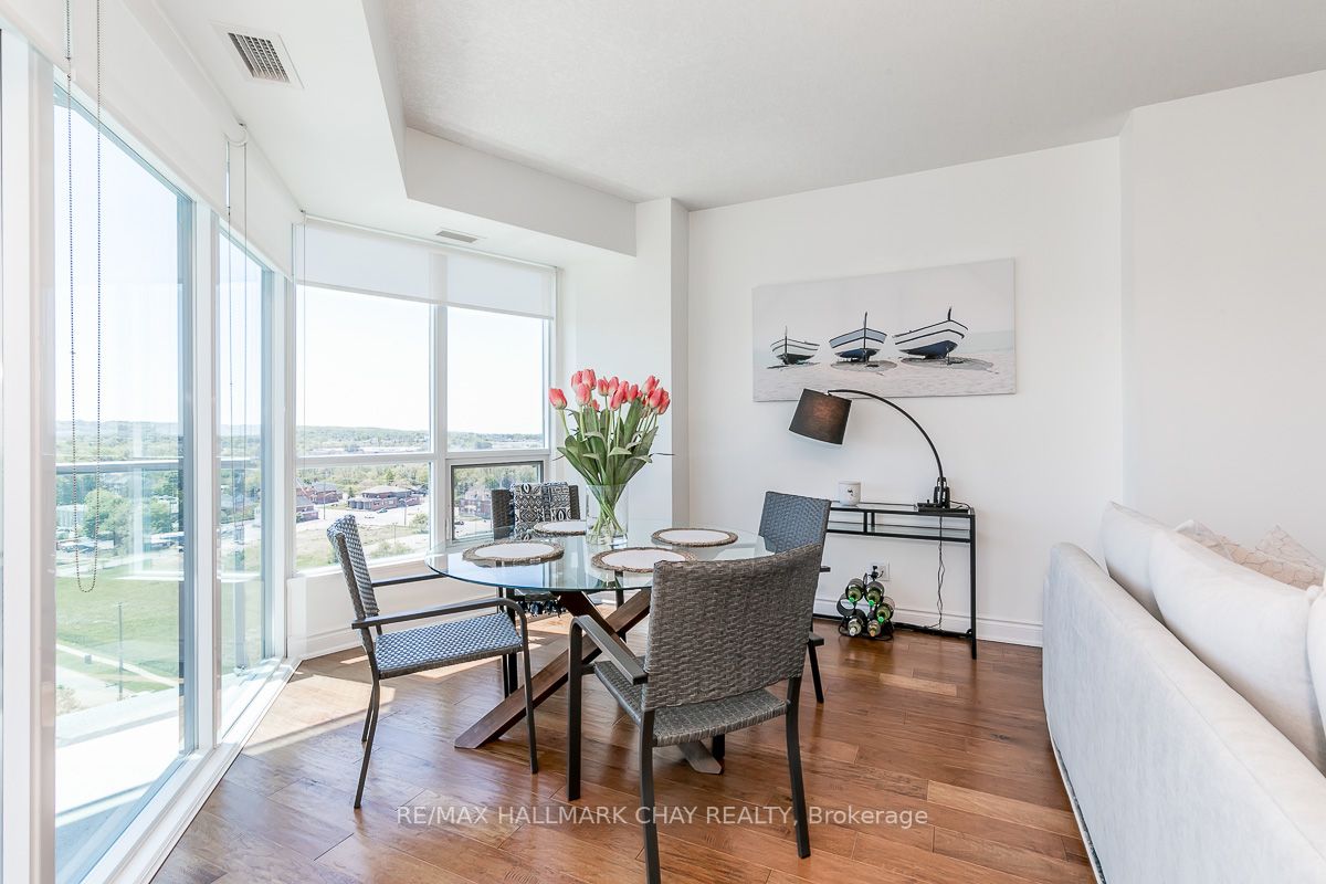 37 Ellen St, #1201
