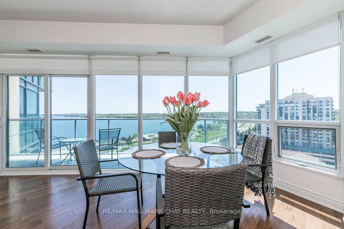 37 Ellen St, #1201