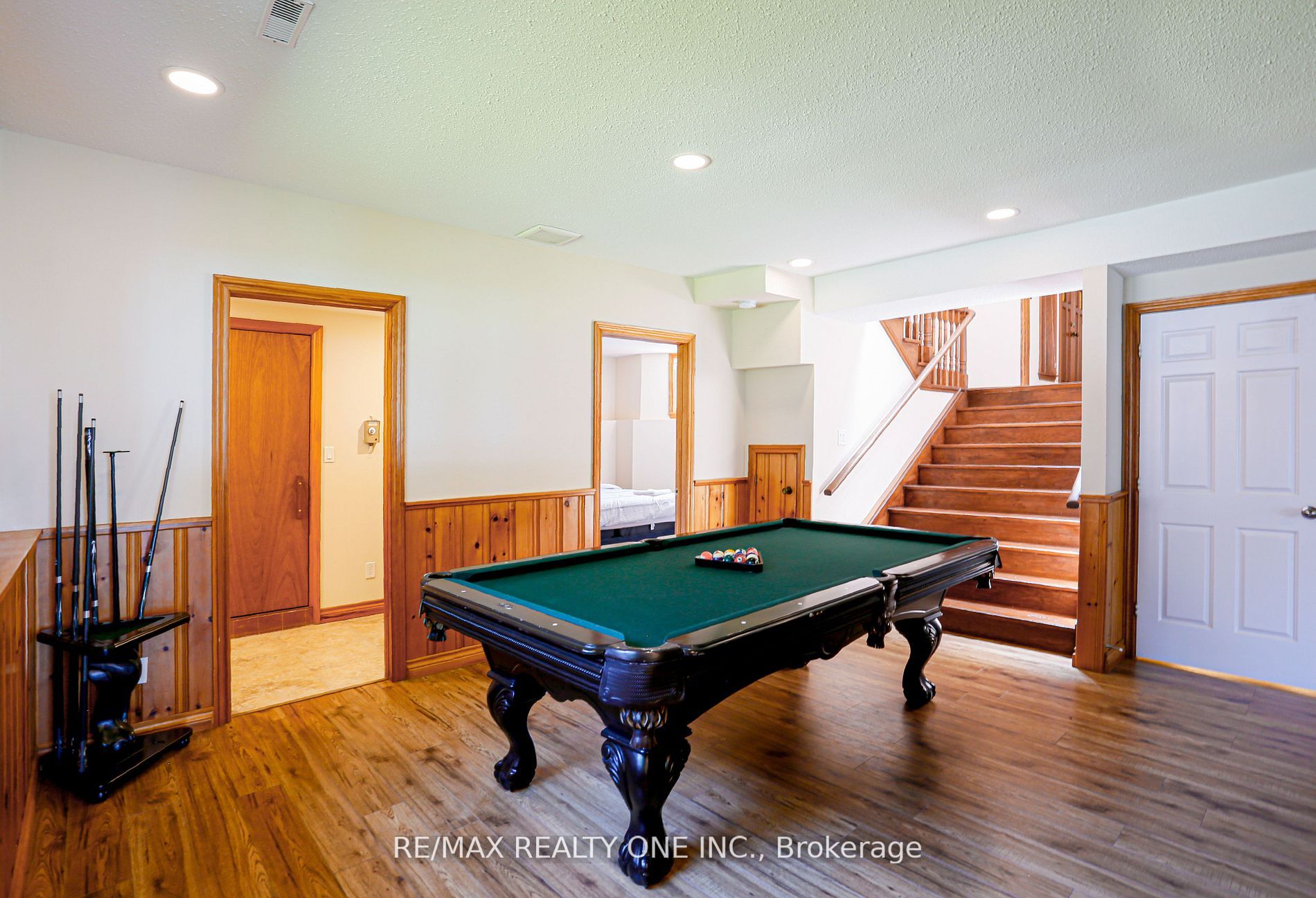 16 Thicketwood Place