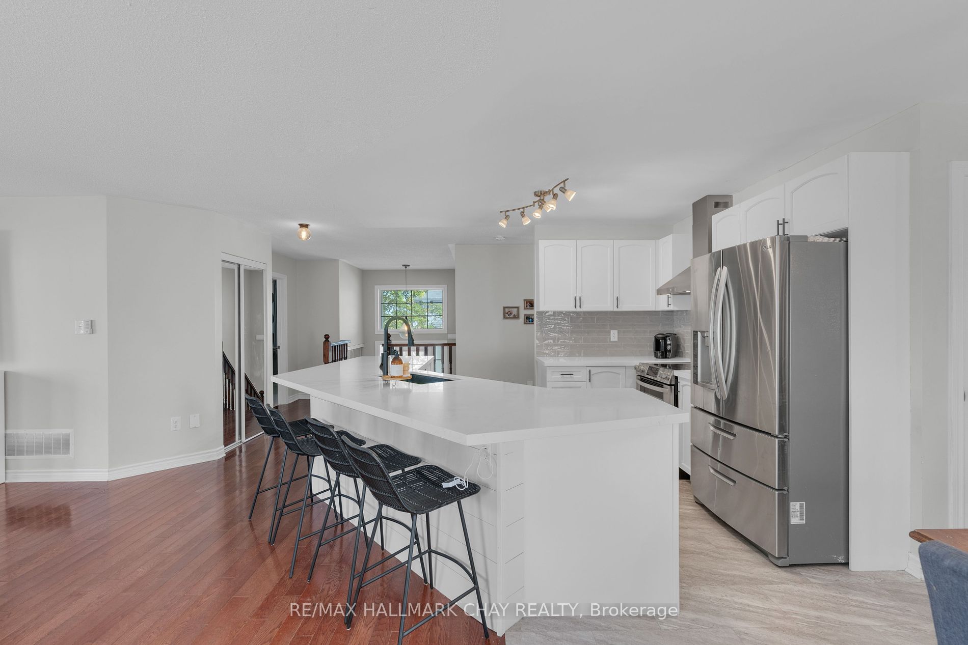 291 Regina St