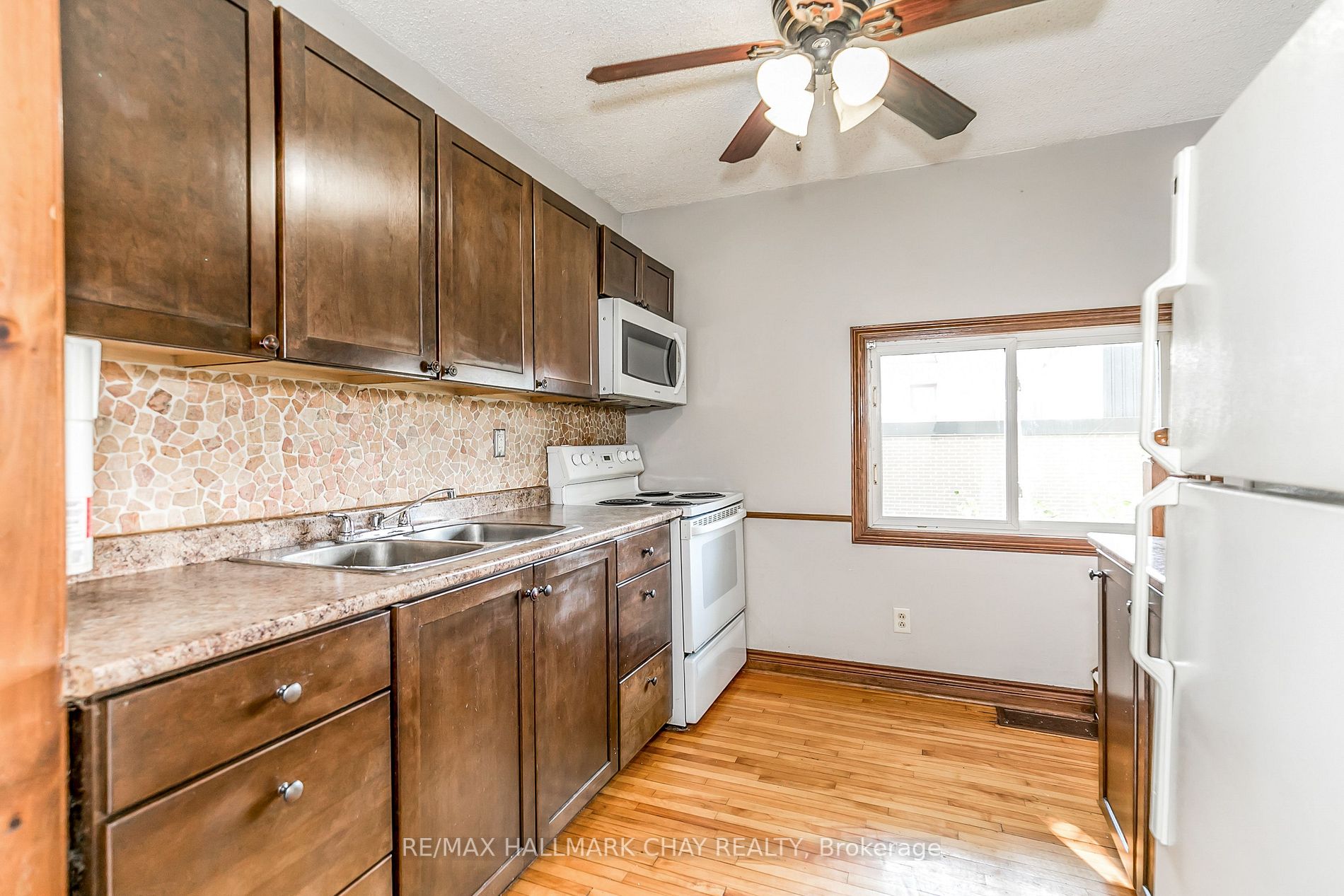 114 Burton Ave