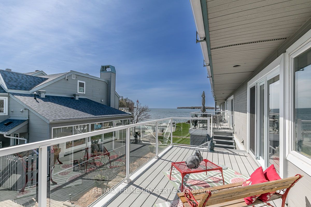 585 Atherley Rd, #201