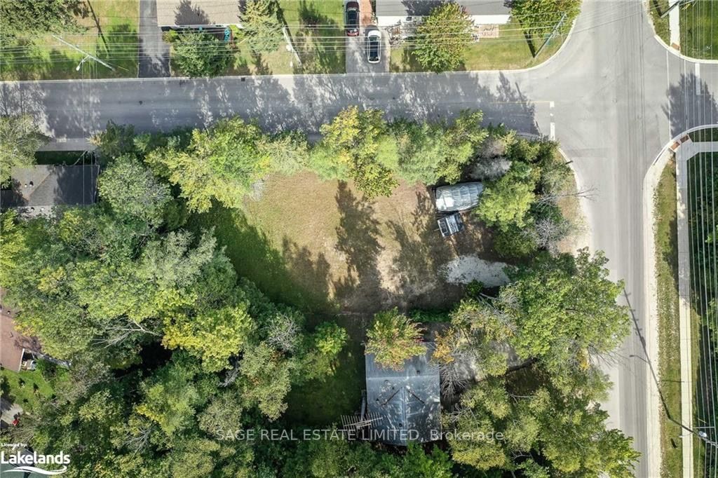 230 Zoo Park Rd